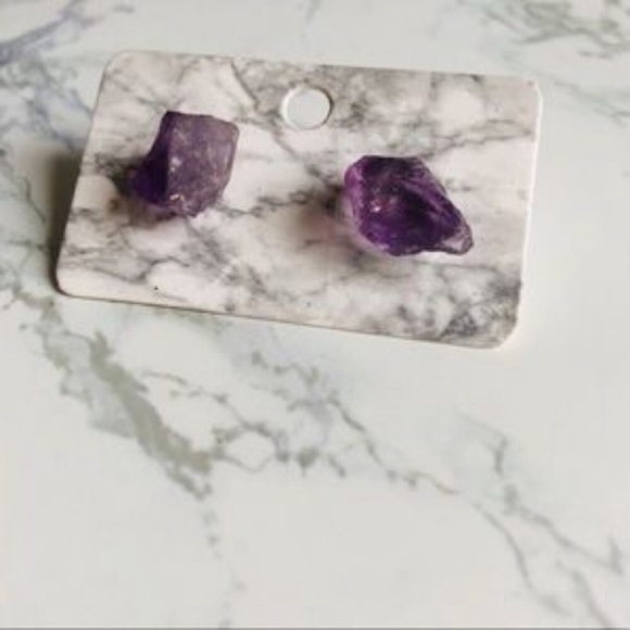 NEW Amethyst Gemstone/Birthstone Earrings, Sim. - Picture 4 of 4